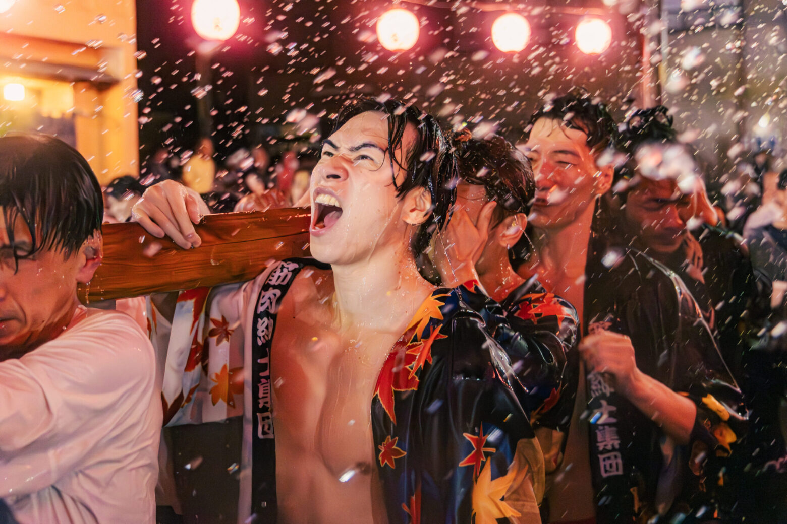 新 窓をあけて九州　マッチョ