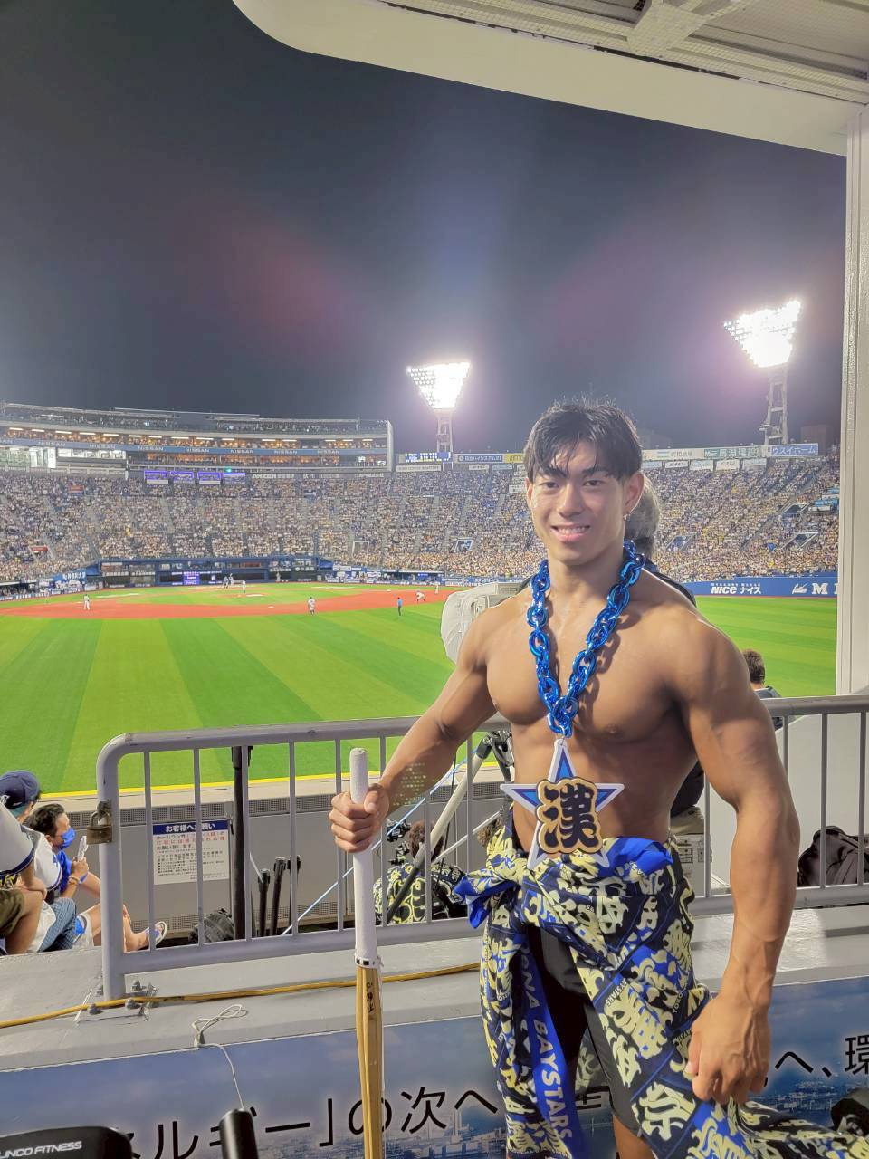 横浜DeNaベイスターズ横濱漢祭　マッチョ　熱血発汗応援席