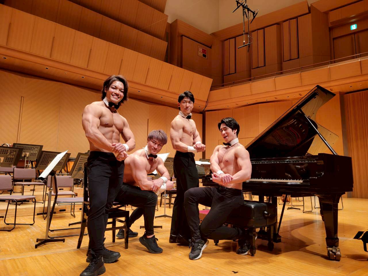 ムキムキクラッシク　タクティカートオーケストラ