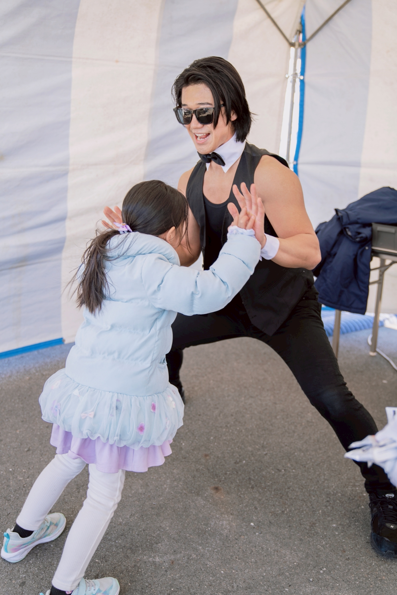 手押し相撲　マッチョ