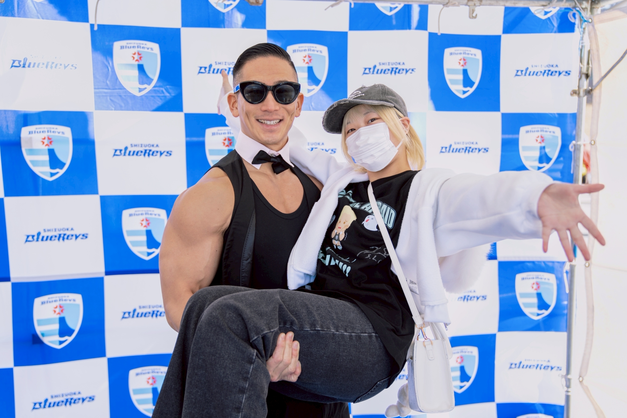 レヴニスタ　マッチョ