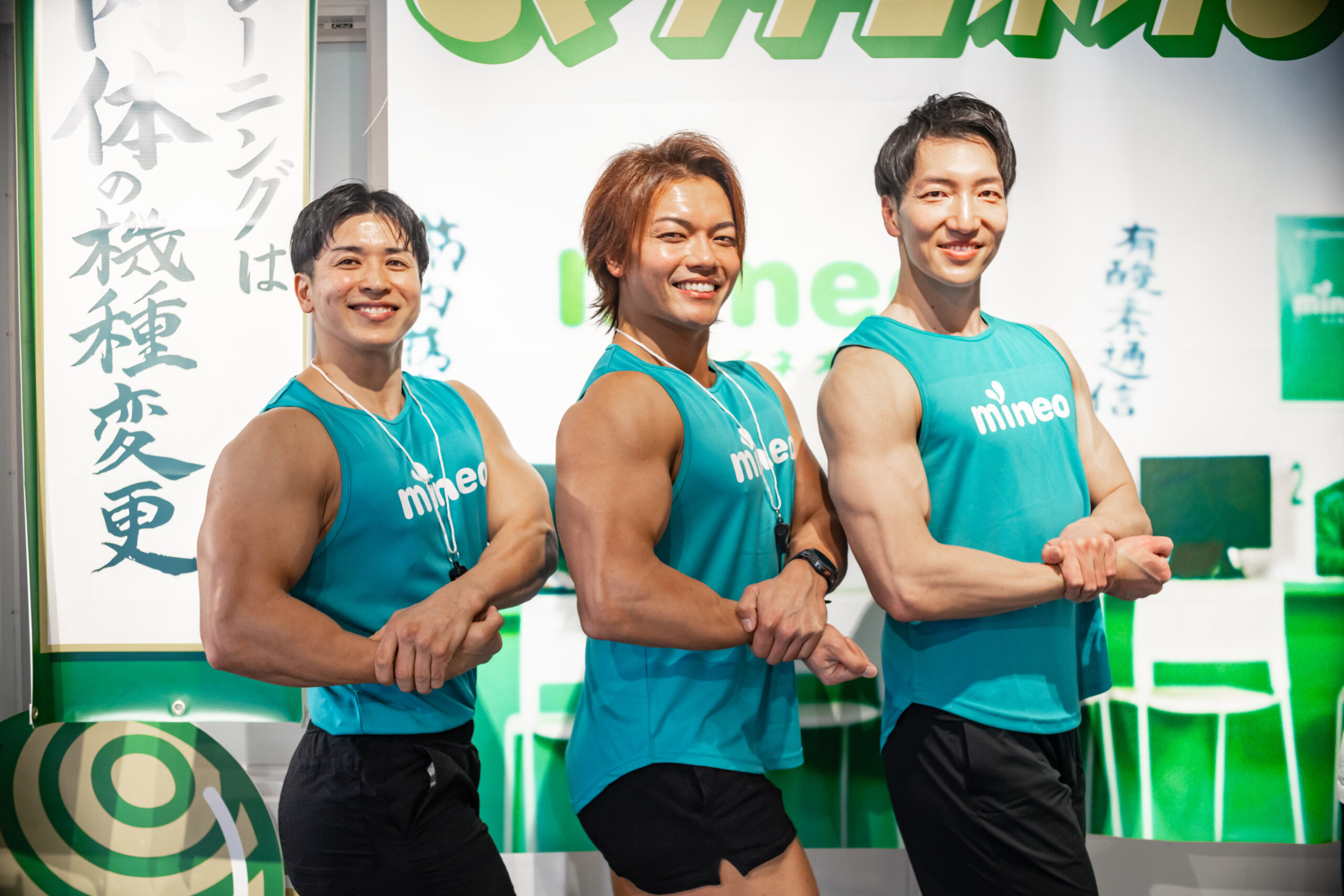 格安スマホPRイベント　マッチョ