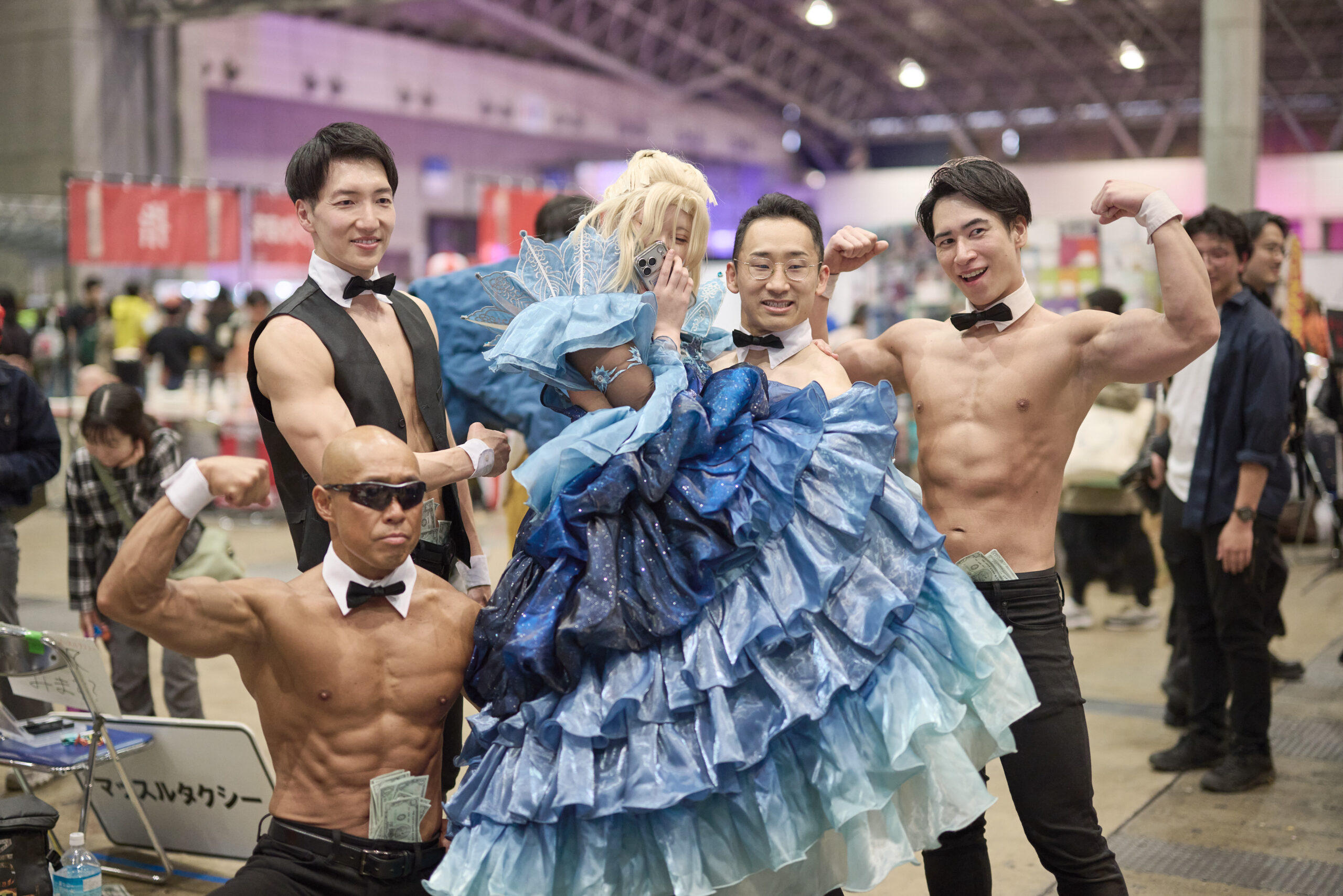 マッスルタクシー　お姫様抱っこ