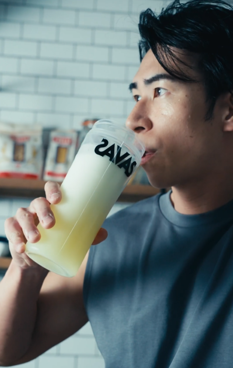 明治ザバス公式SNSプロモーションに出演したALLOUTのSOSUKE